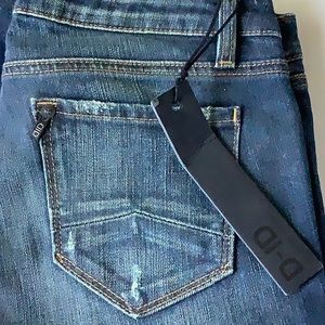 D-ID Ankle Skinny Jeans